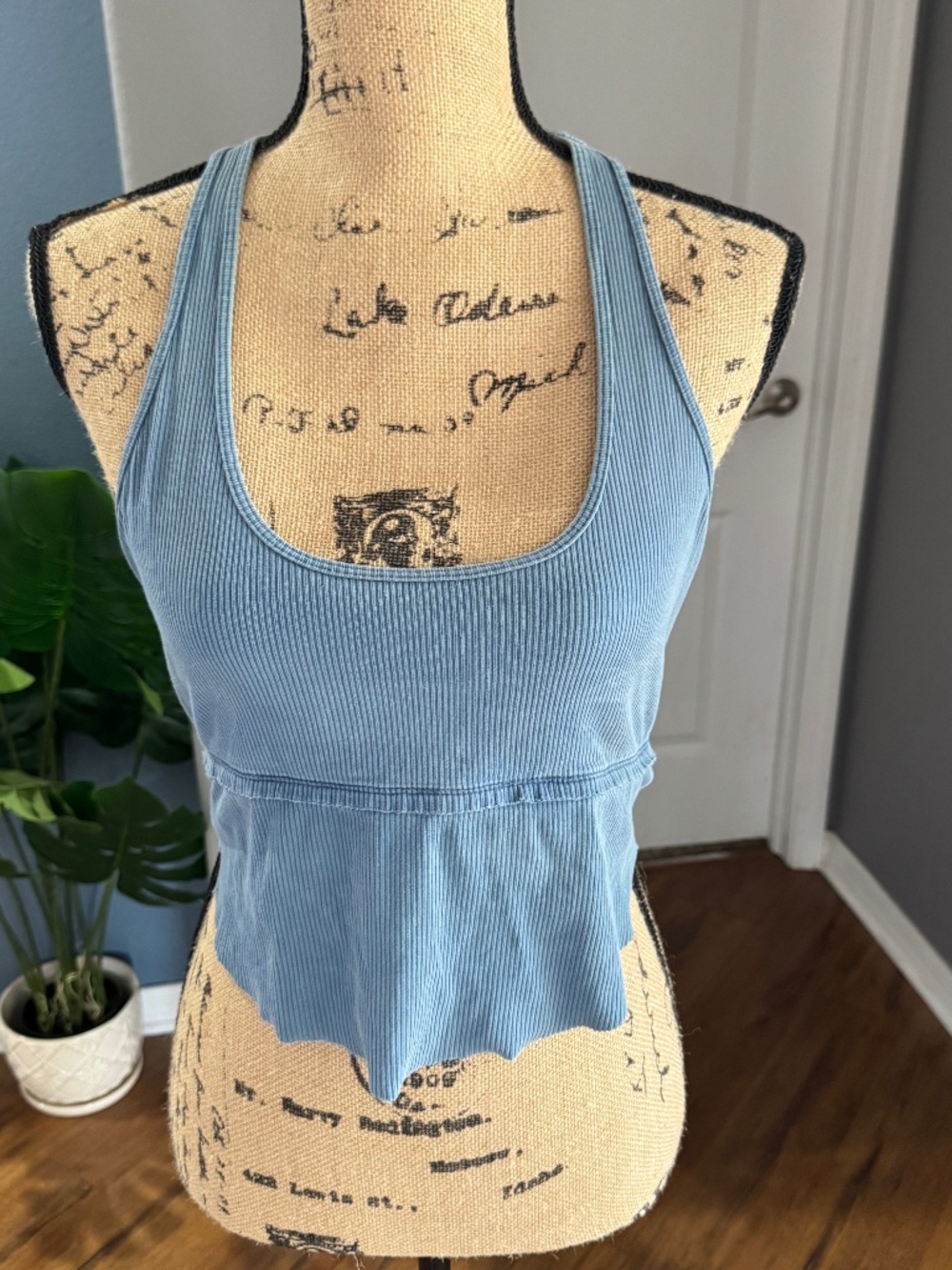 FP Movement Blue Ribbed Crop Tank Womens Large Racerback Athletic Top
